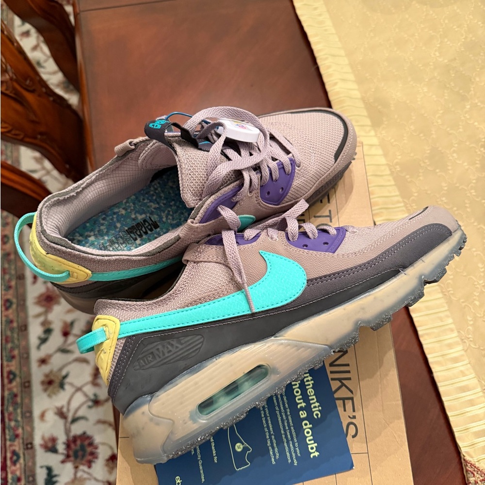 Nike Air Max Terrascap sz. 11 New in Box!  Certified by EBAY